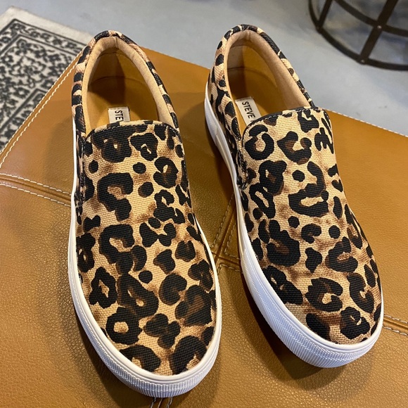 steve madden gills leopard